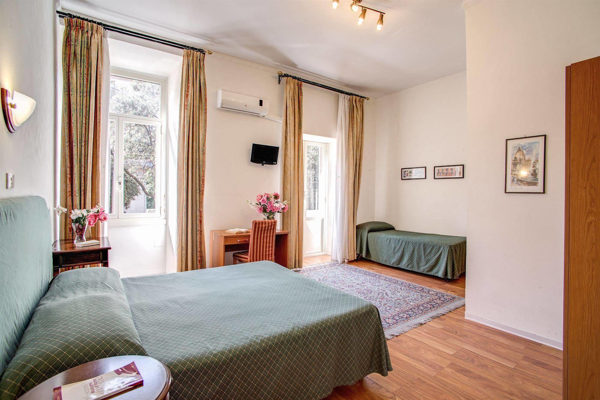 Hotel Aquarium Roma Ngoại thất bức ảnh